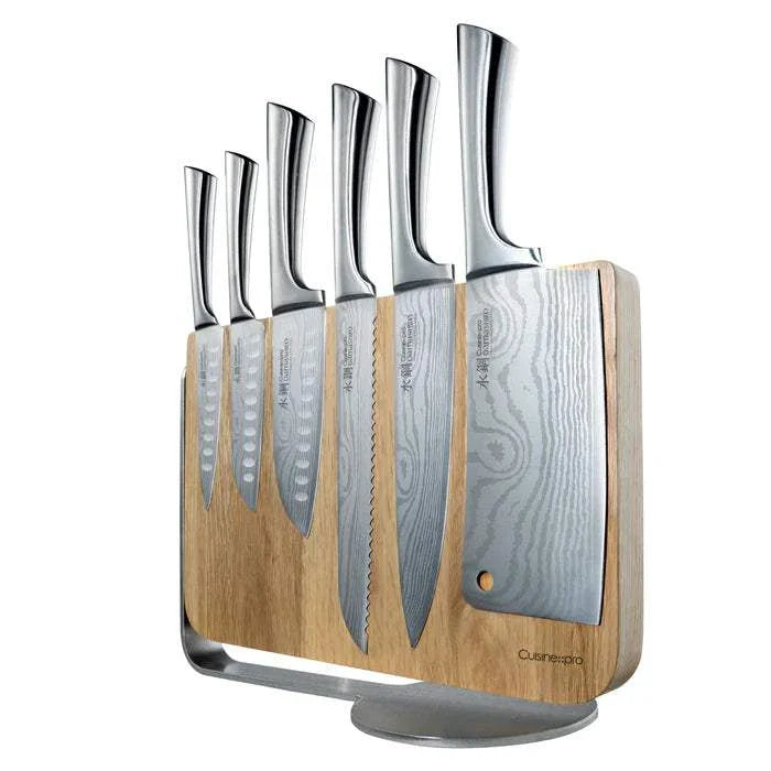 Bloc à couteaux Meiyo Damashiro® 7 pièces avec couteaux japonais en acier damassé et bloc magnétique en bois de chêne.
