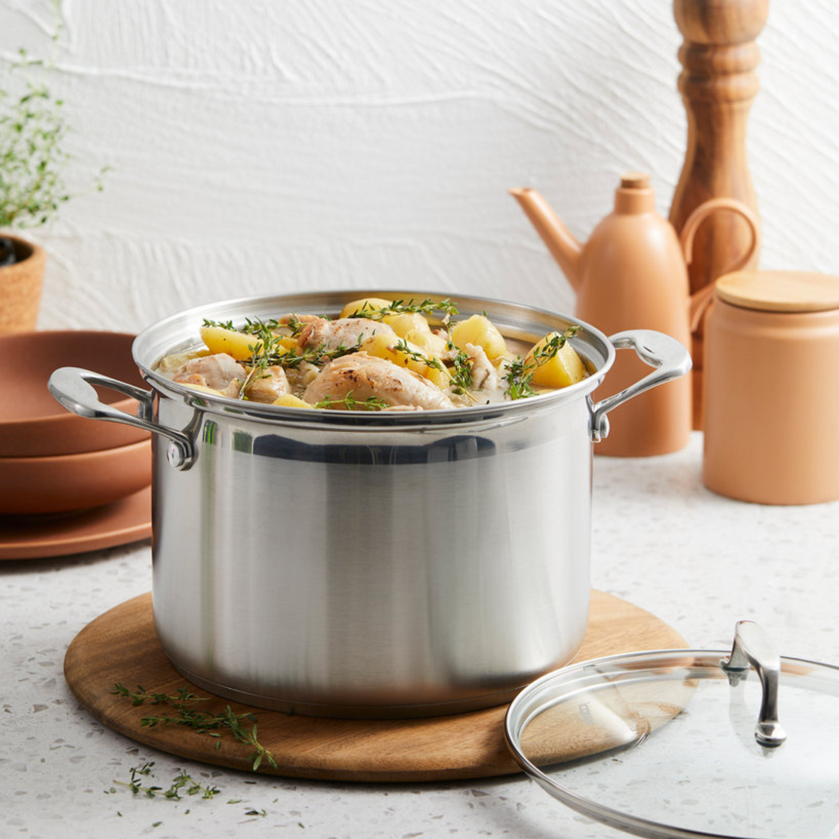 Casserole avec couvercle 9.5" iconiX - Cuisine::pro® Cuisine::pro®