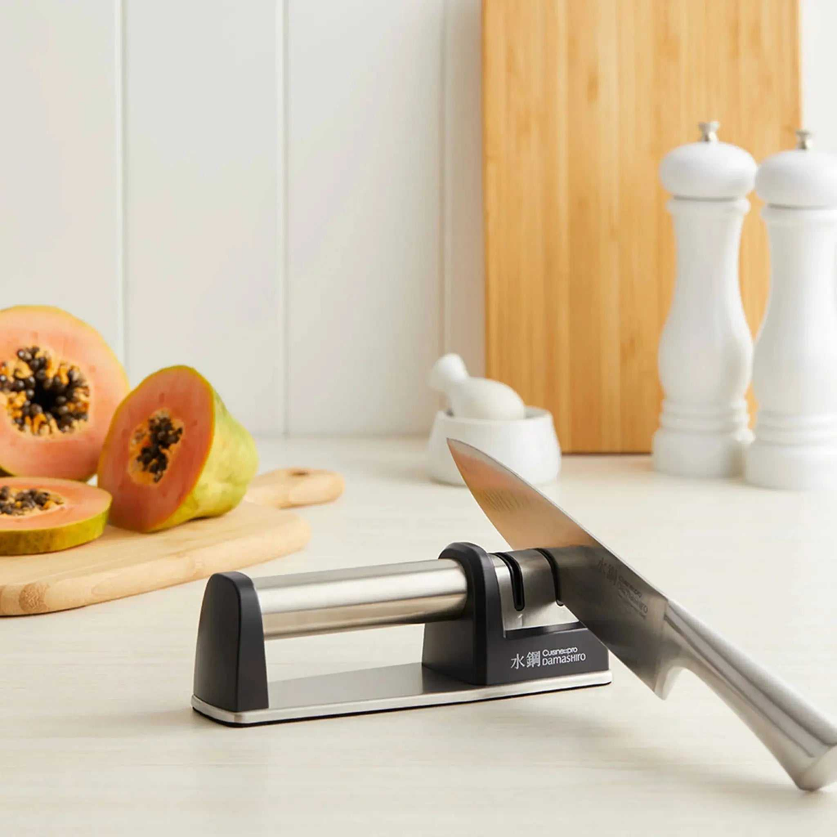 Aiguiseur de couteaux à 2 étapes Damashiro® - Cuisine::pro® Cuisine::pro®