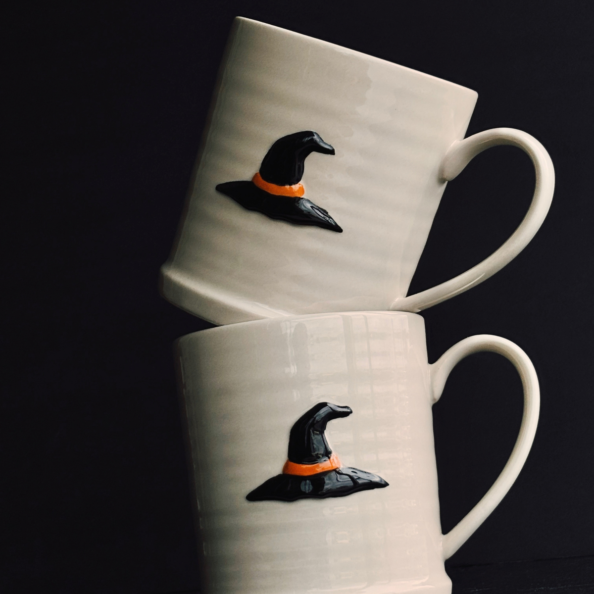 Tasse en grès avec chapeau de sorcière 355 ml