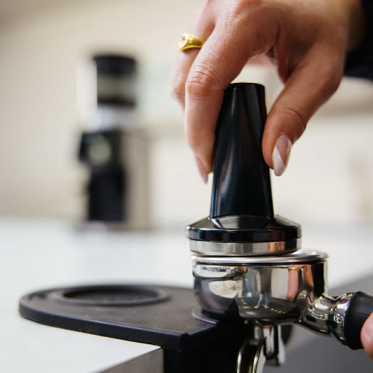 Moulin à café électrique Casa – Bellucci Bellucci