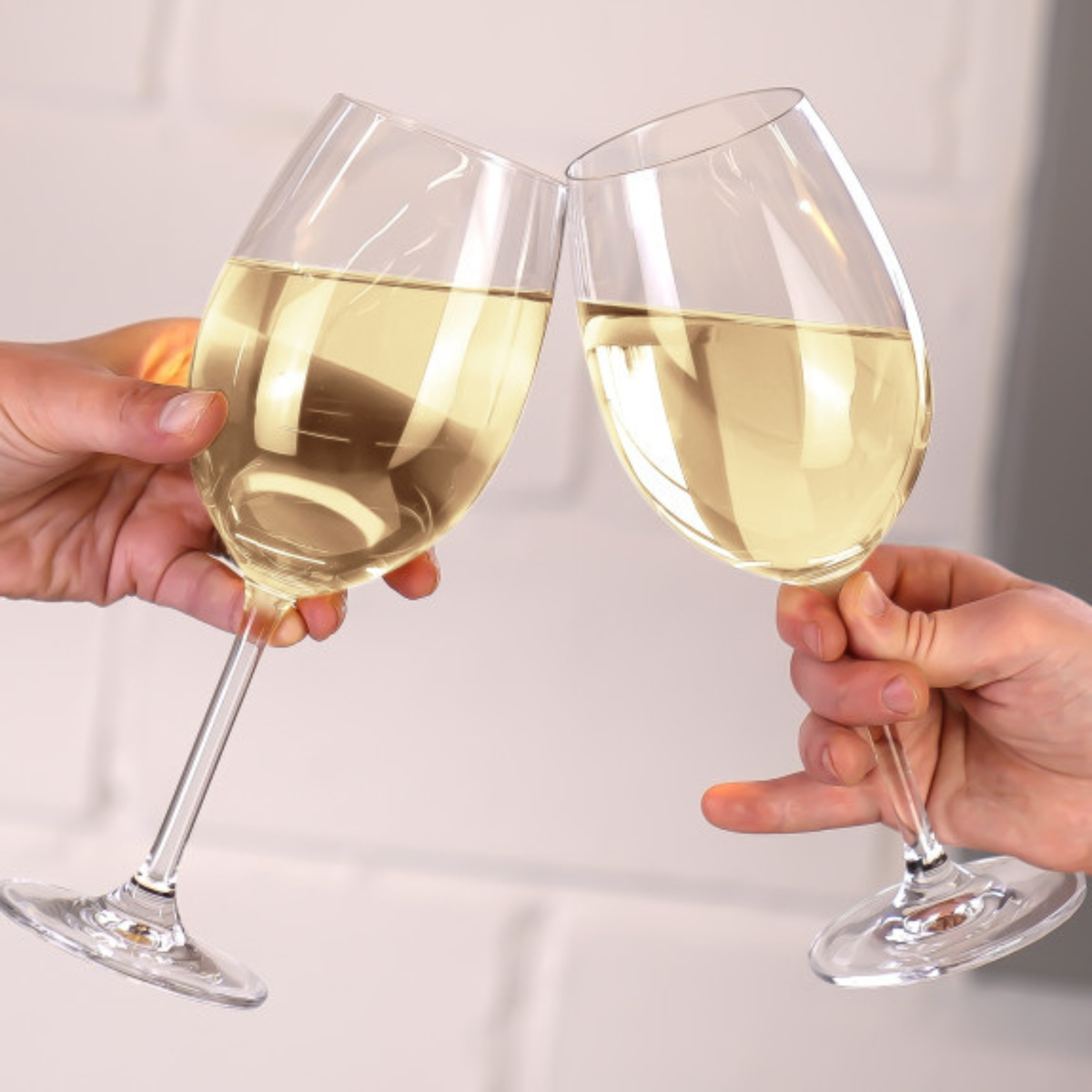 Set of 4 Vinum Universal Crystal Wine Glasses 450 ml – Brilliant