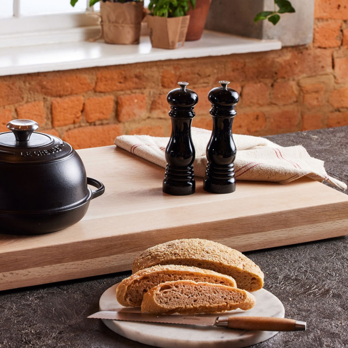 Moulin à sel Classique noir 20 cm – Le Creuset