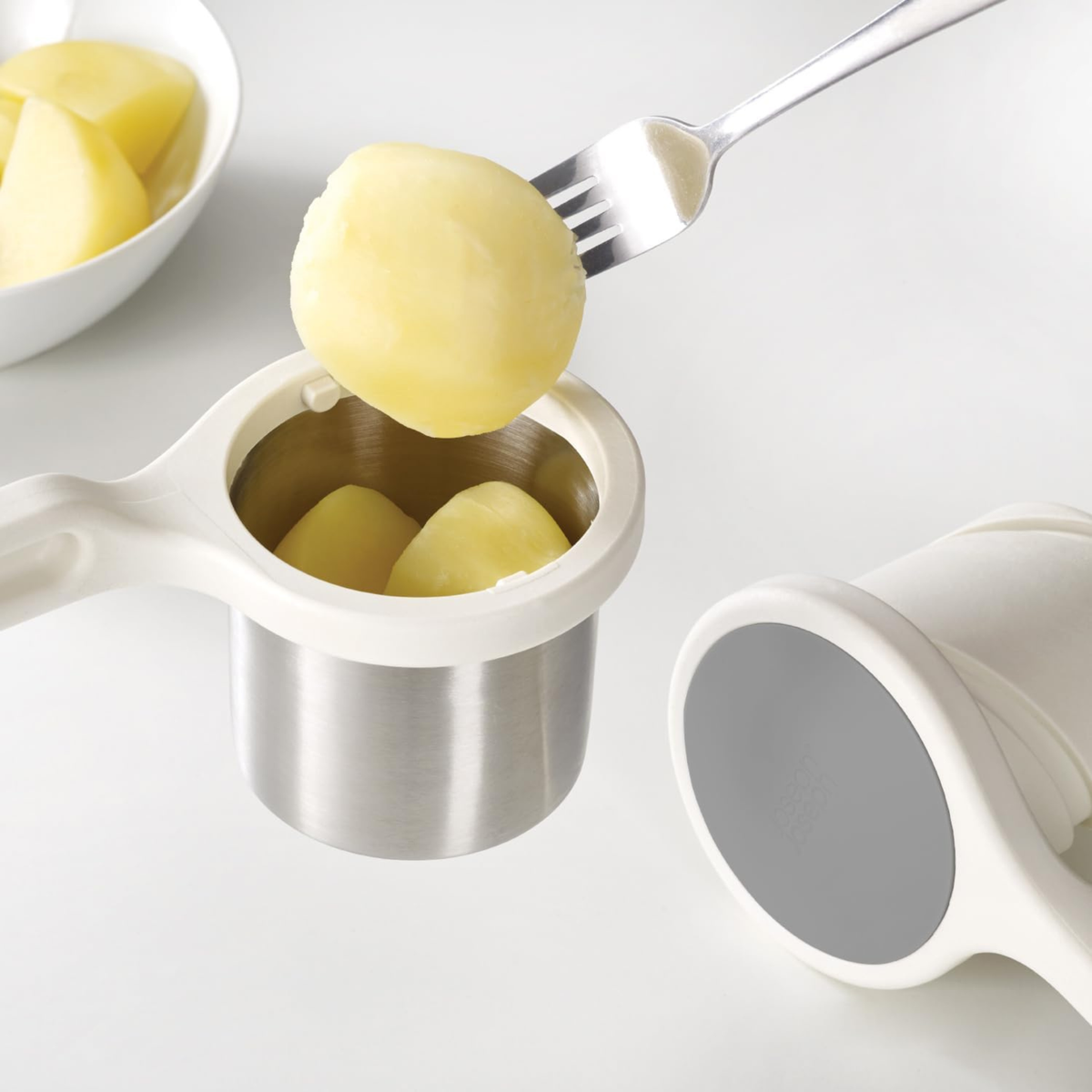 Presse-purée Helix blanc - Joseph Joseph Joseph Joseph