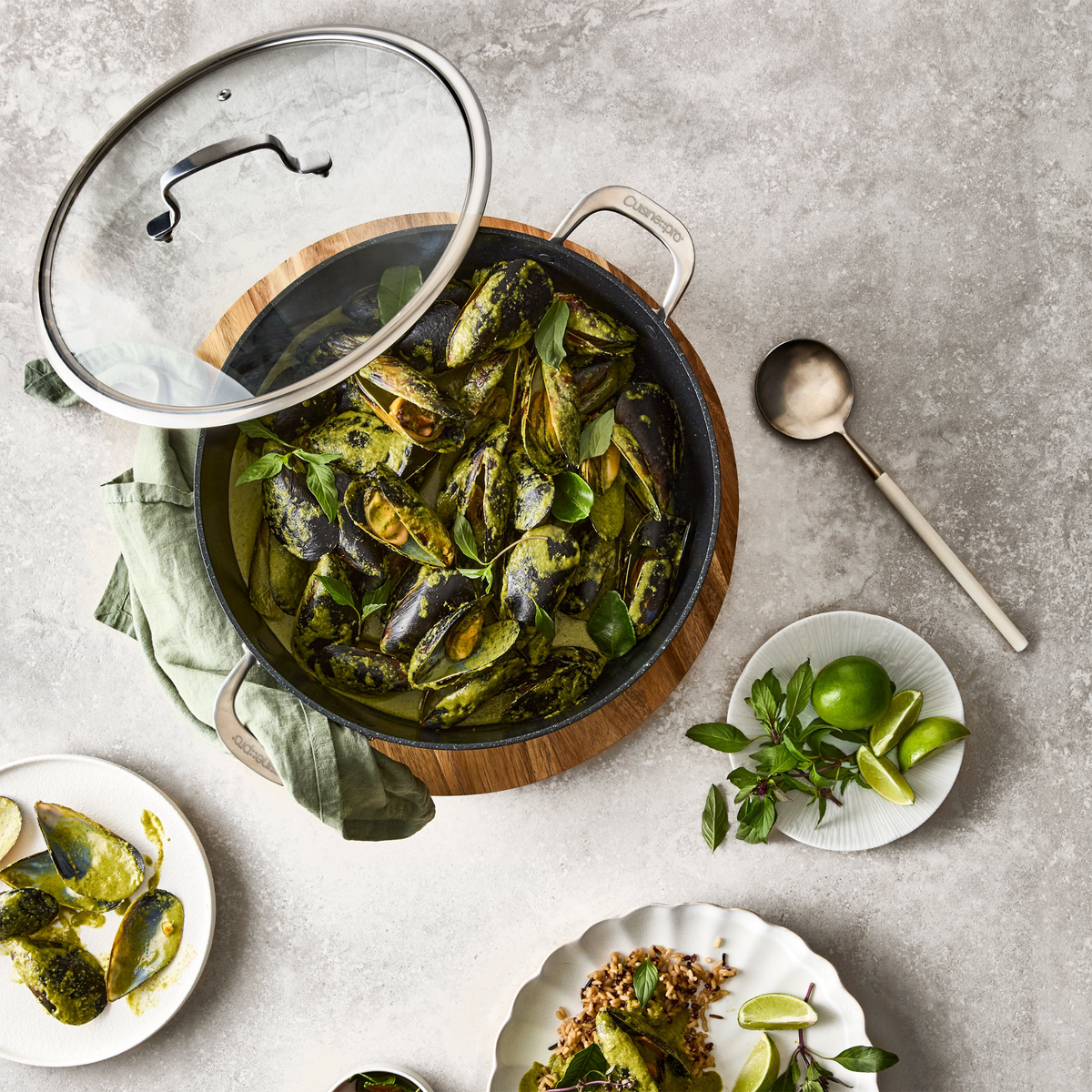 Poêle en aluminium forgé avec couvercle GREEN STONE™ 32 cm – Cuisine::pro® Cuisine::pro®