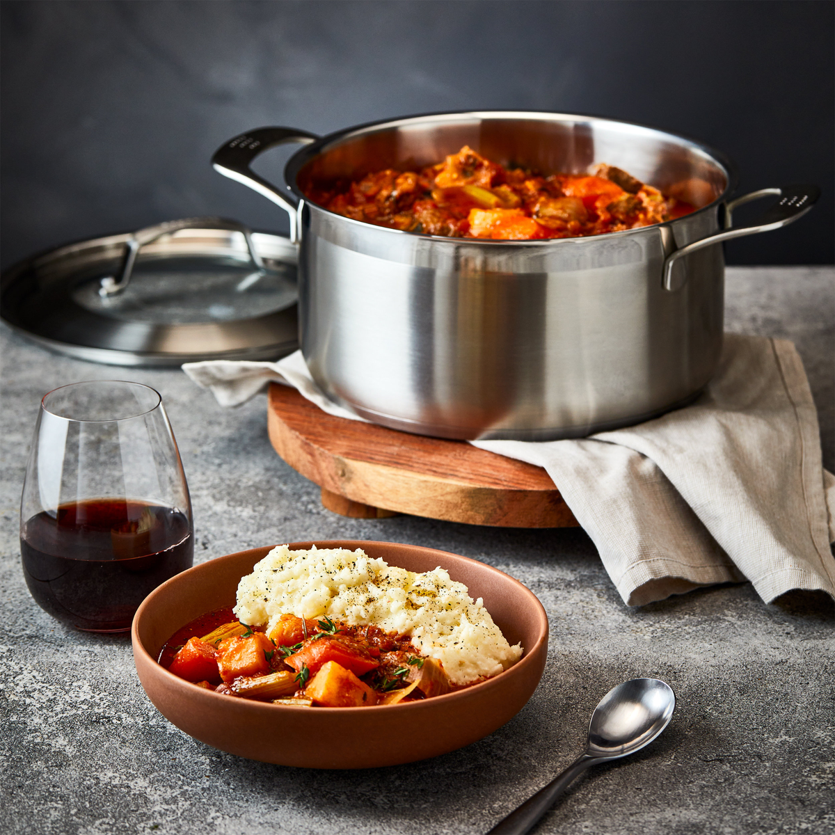 Casserole avec couvercle iD3® SS 4,7 L – Cuisine::pro® Cuisine::pro®