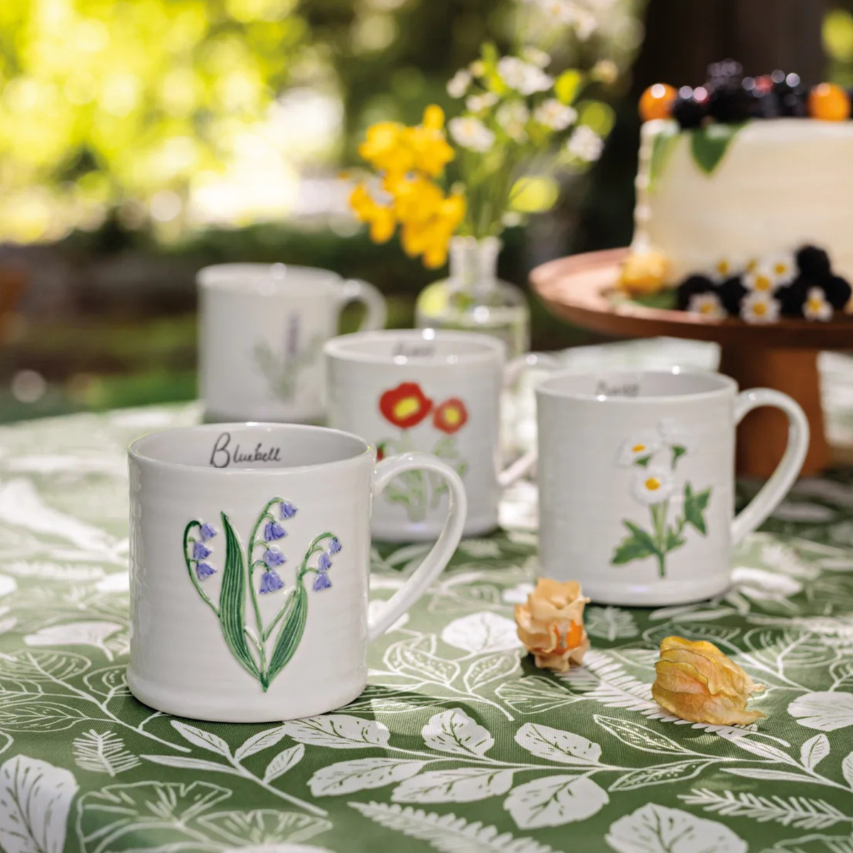 Tasse en grès avec jacinthe des bois en relief 473 ml - Danica Danica
