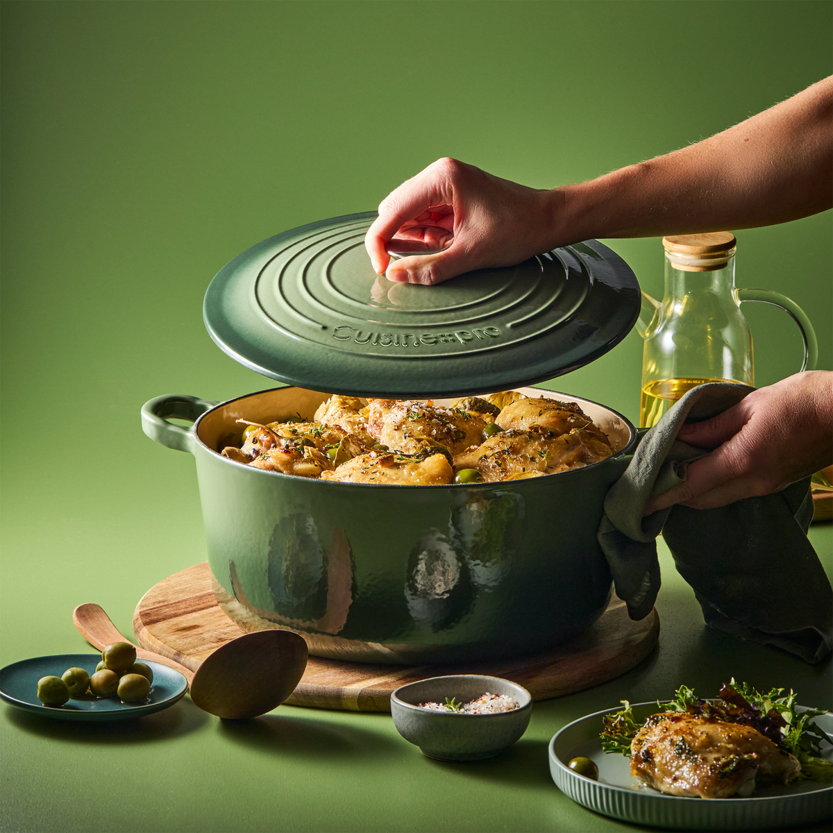 Cocotte ronde en fonte sauge LE CONNOISSEUR™ 6,3 L - Cuisine::pro® Cuisine::pro®