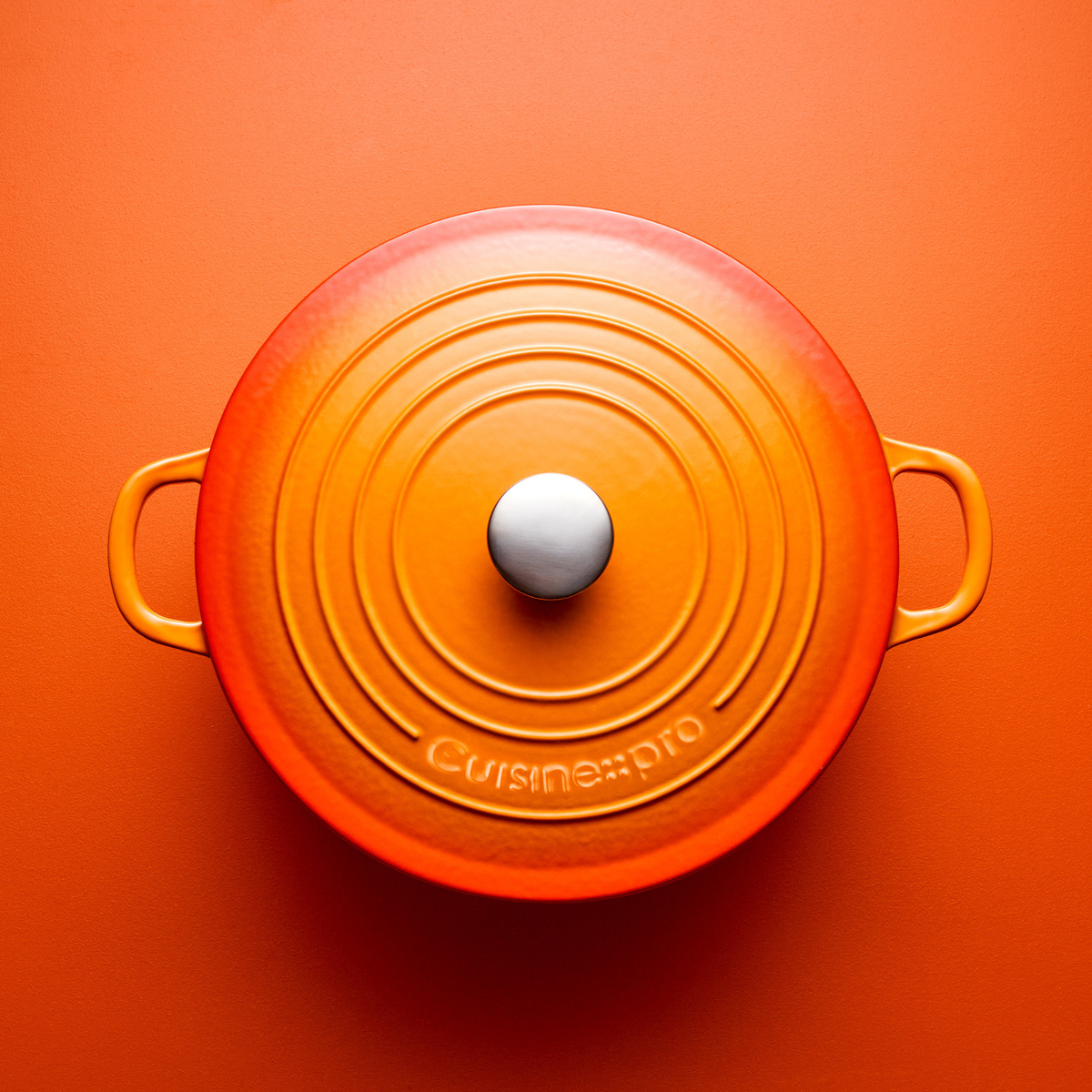 Cocotte ronde en fonte flamme LE CONNOISSEUR™ 6,3 L - Cuisine::pro® Cuisine::pro®