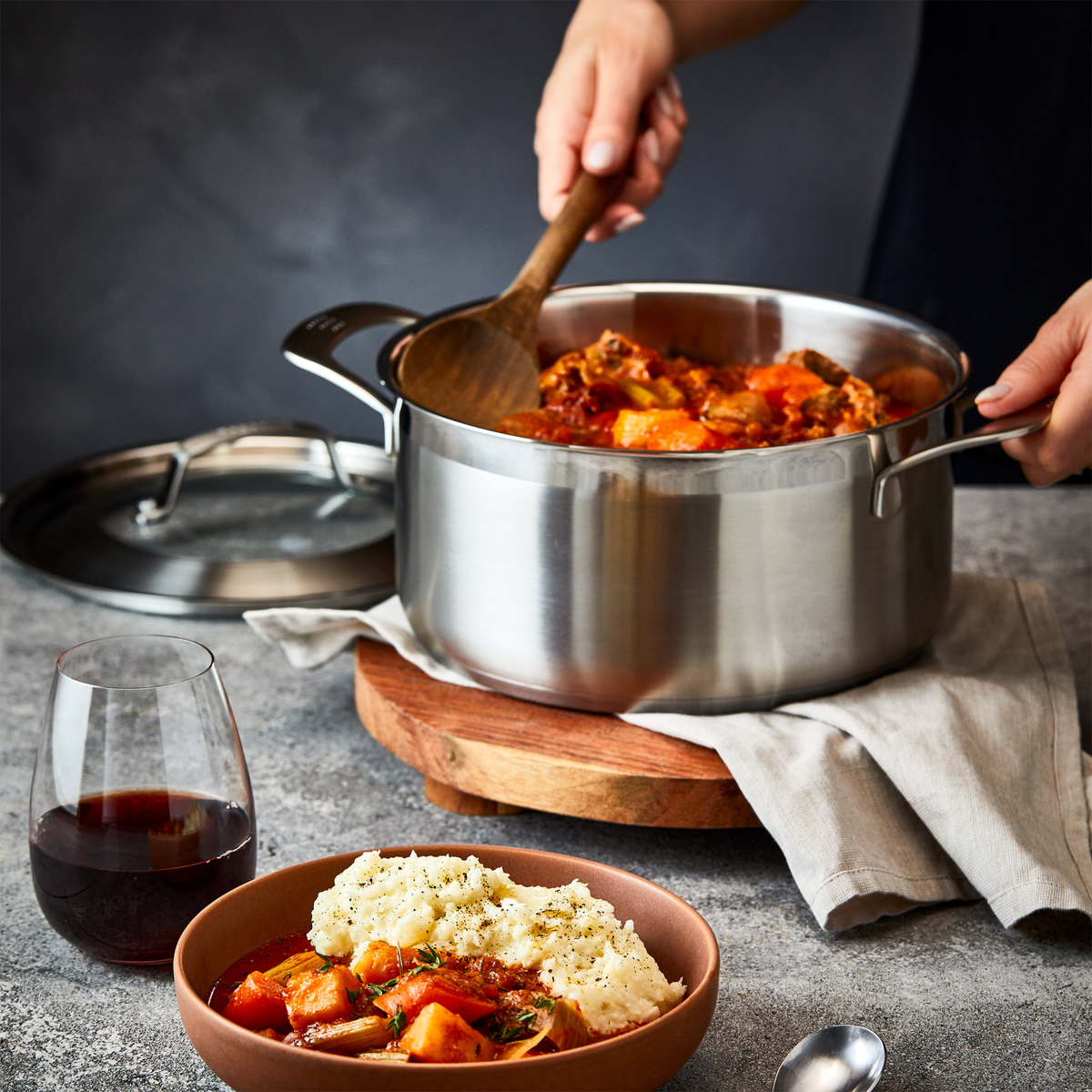 Casserole avec couvercle iD3® SS 4,7 L – Cuisine::pro® Cuisine::pro®