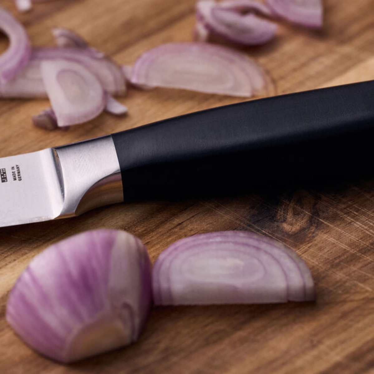 couteau Zwilling manche noir ergonomique
