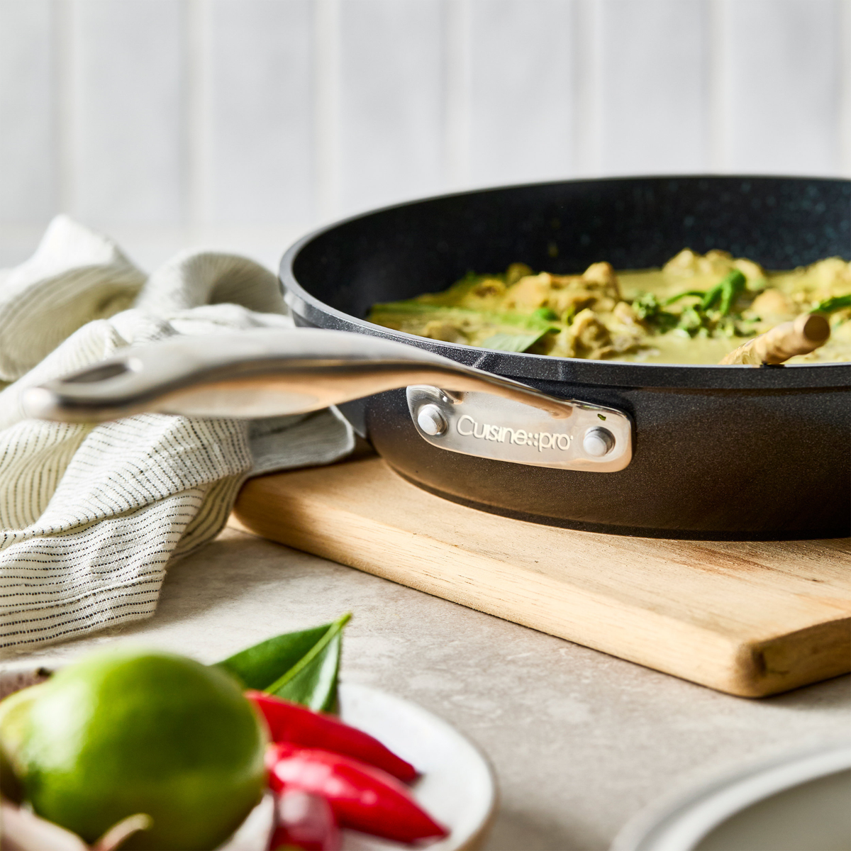 Poêle en aluminium forgé GREEN STONE™ 28 cm – Cuisine::pro® Cuisine::pro®