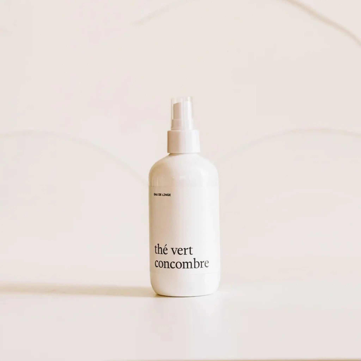 Bouteille d'eau de linge Thé vert et concombre 250 ml Marée Chandelles