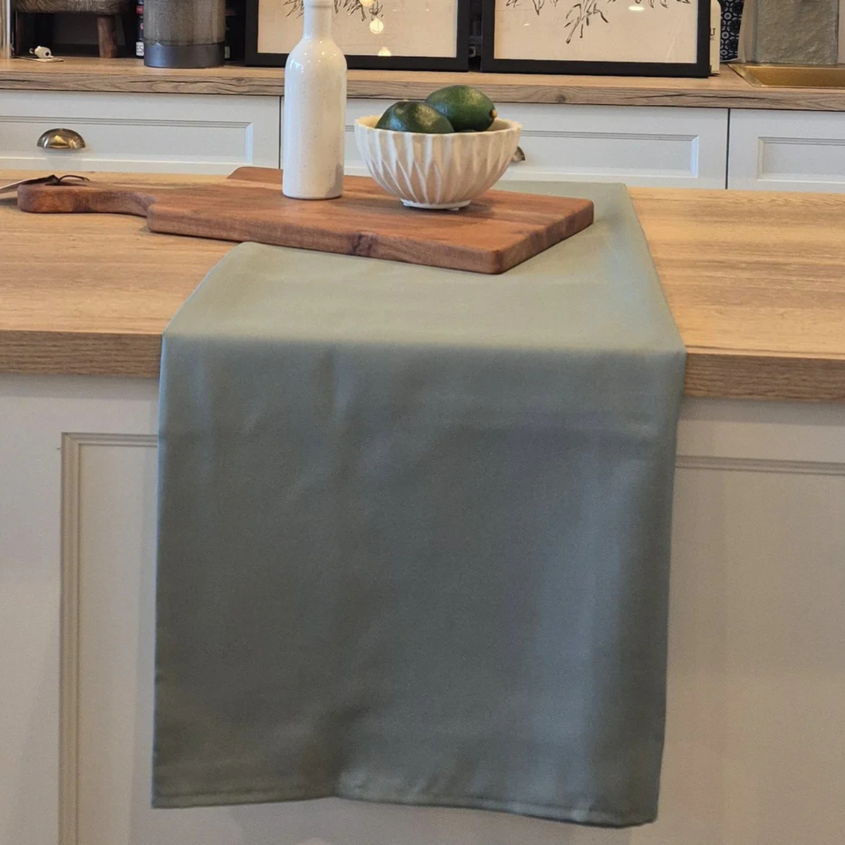 Nappe unie vert eucalyptus 60 x 90 po - Brunelli Brunelli