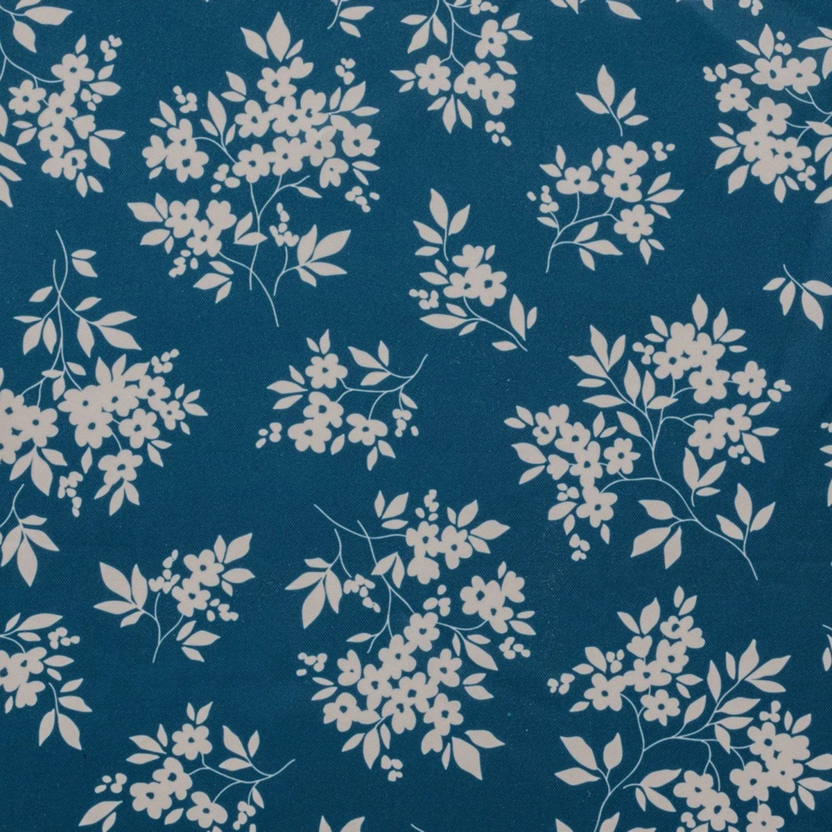 Nappe bleue à fleurs crème Brimbelle 60 x 108 po - Brunelli