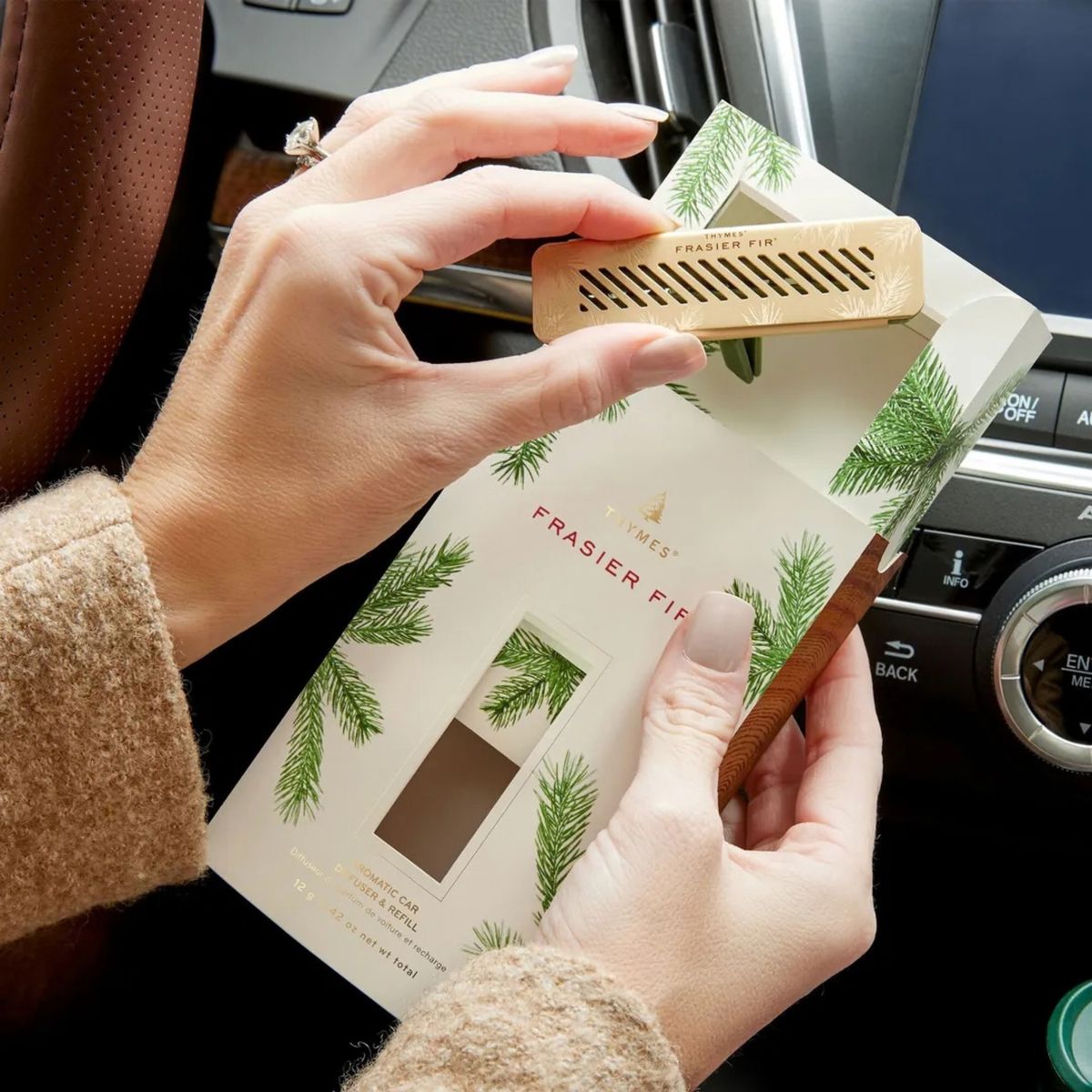 Diffuseur de voiture avec recharge Frasier Fir – Thymes