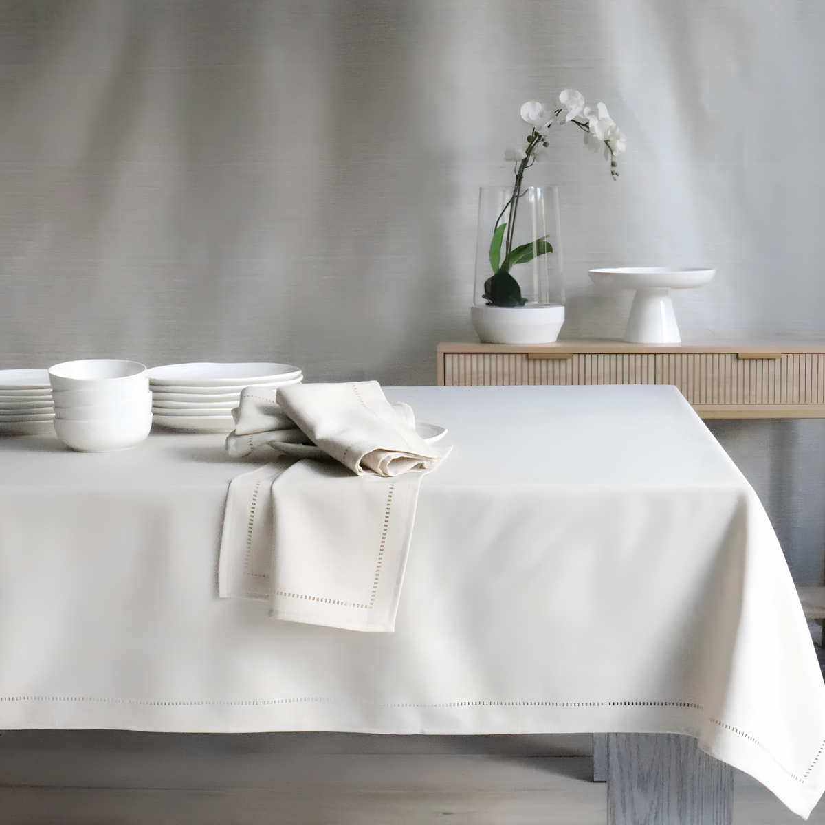 Nappe à fini en lin beige 52 x 70 po