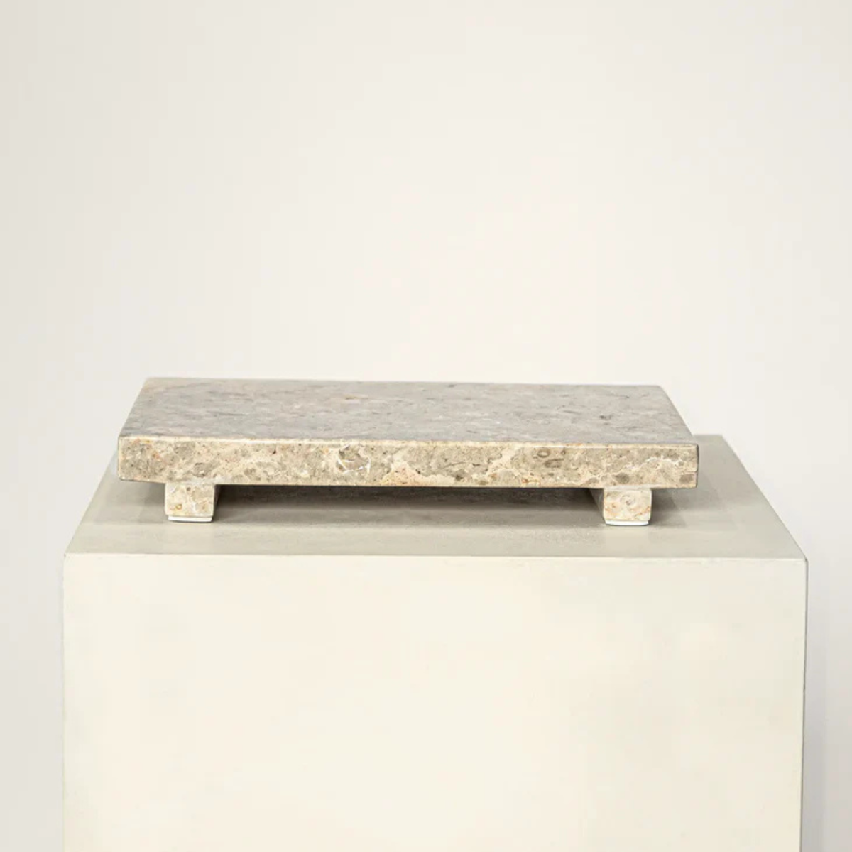 Plateau en marbre crème 27 cm - Crusoë Crusoë