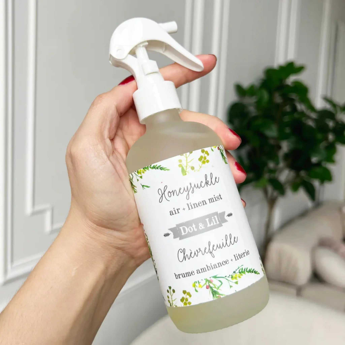 Brume d'ambiance Chèvrefeuille parfum floral lumineux pour textiles et air ambiant