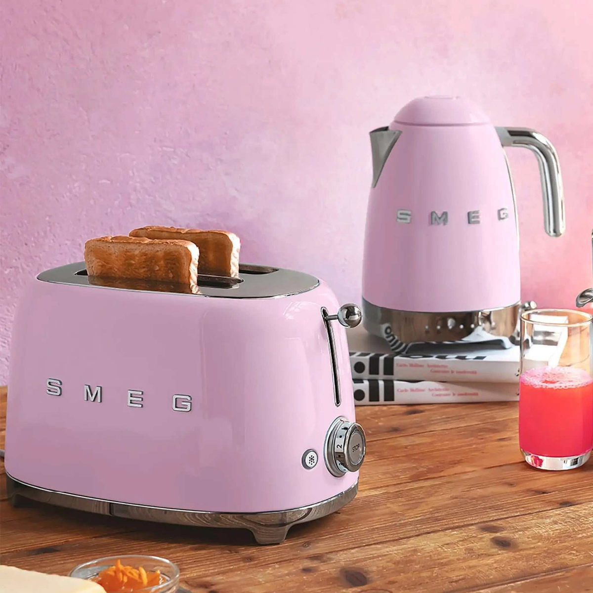 Bouilloire électrique 7 tasses Rose - Smeg Smeg