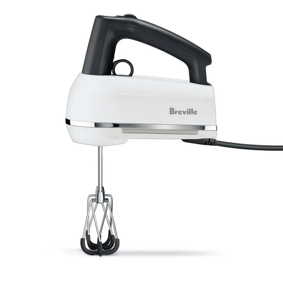 Batteur à main Breville 9 vitesses sel de mer avec batteurs racleurs silencieux et éclairage intégré